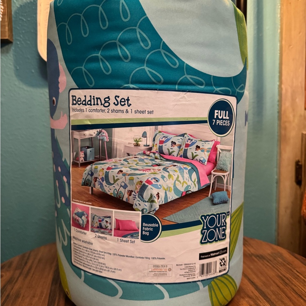 SOLD- Mermaid Full Size 7 pc Bedding Set